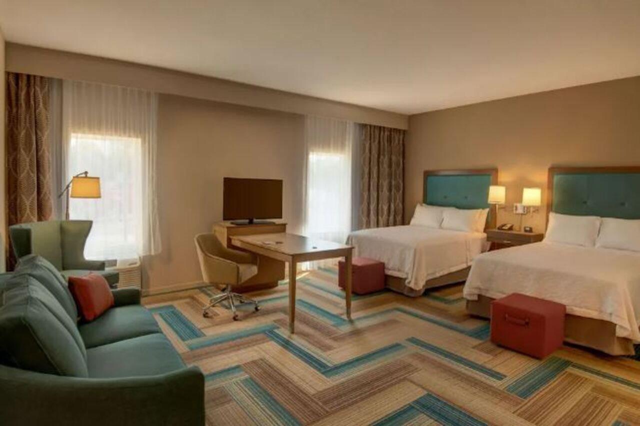 Hampton Inn Plant City Bagian luar foto